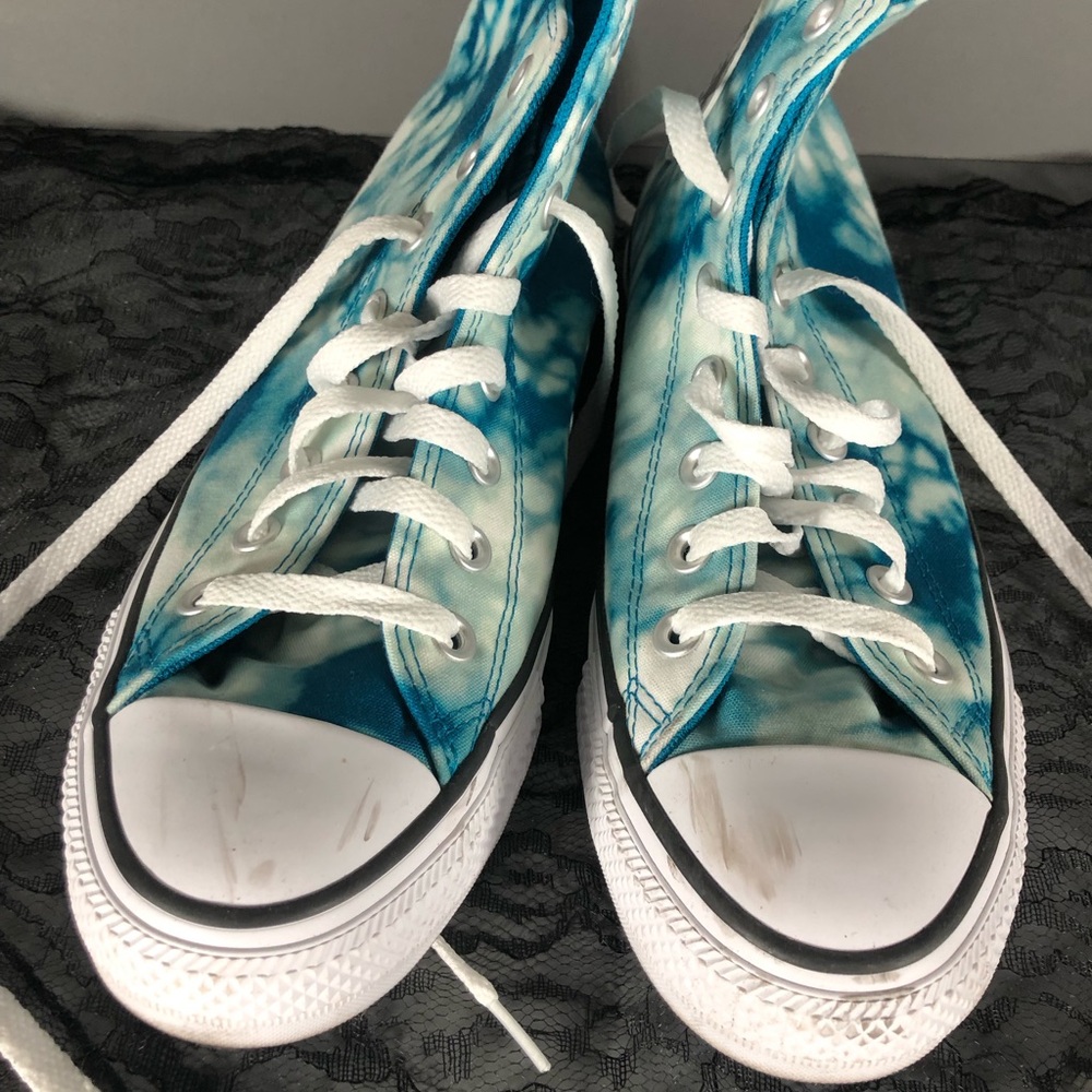 Chuck Taylor converse Blue and white Tie-Dye High-Top Sneakers